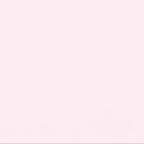 Meet your Posher, Keeley - Picture 1 of 1